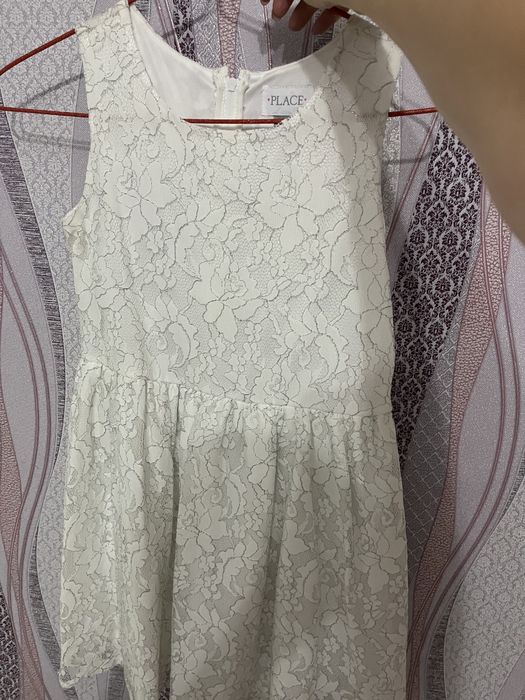 Продам плаття на дівчинку