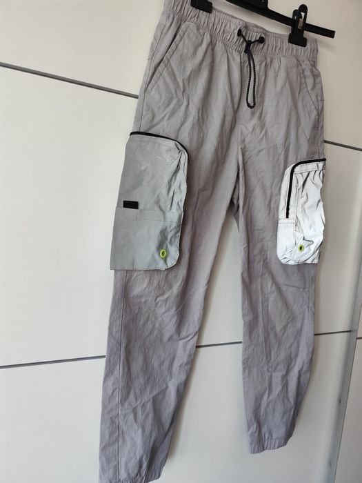 Spodnie chłopięce Reserved rozmiar na 140 cm