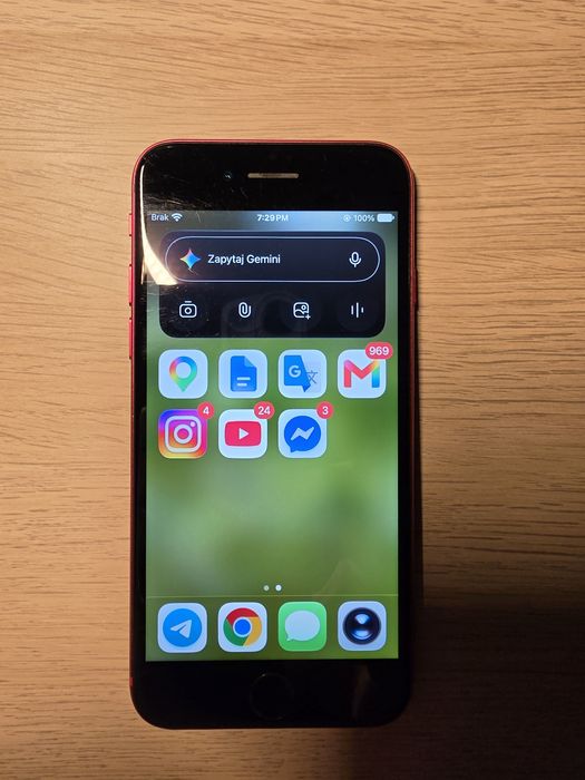 iPhone SE (2 gen 2020) 128gb RED