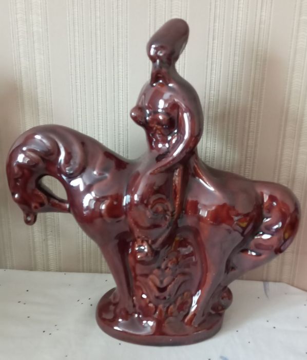 Сувенирный фарфор.