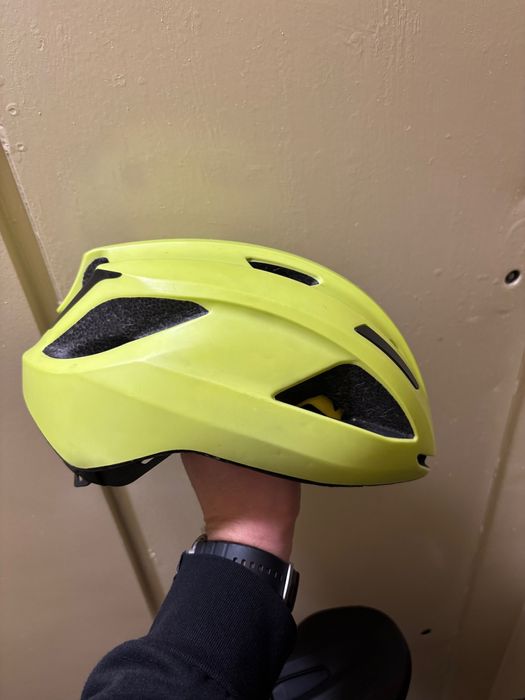Kask rowerowy specialized