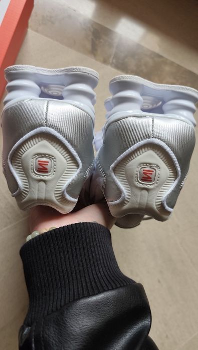 Tênis Nike Shox 12 molas