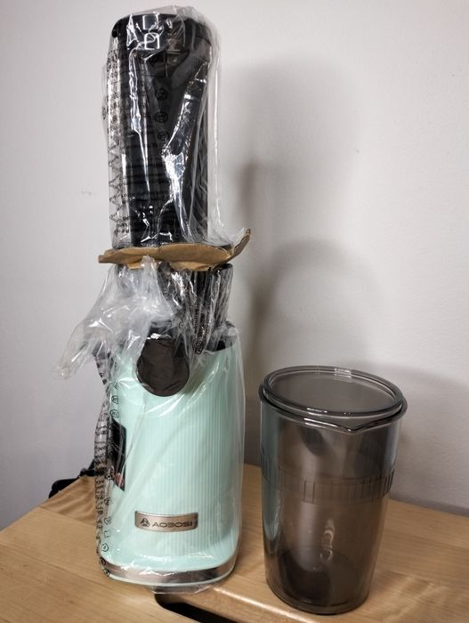 Mini wyciskarka sokowirówka