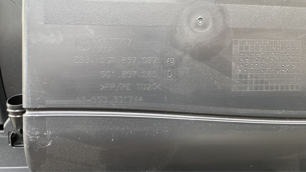 Бардачок, дифузор, USB VW Golf 7 хетч