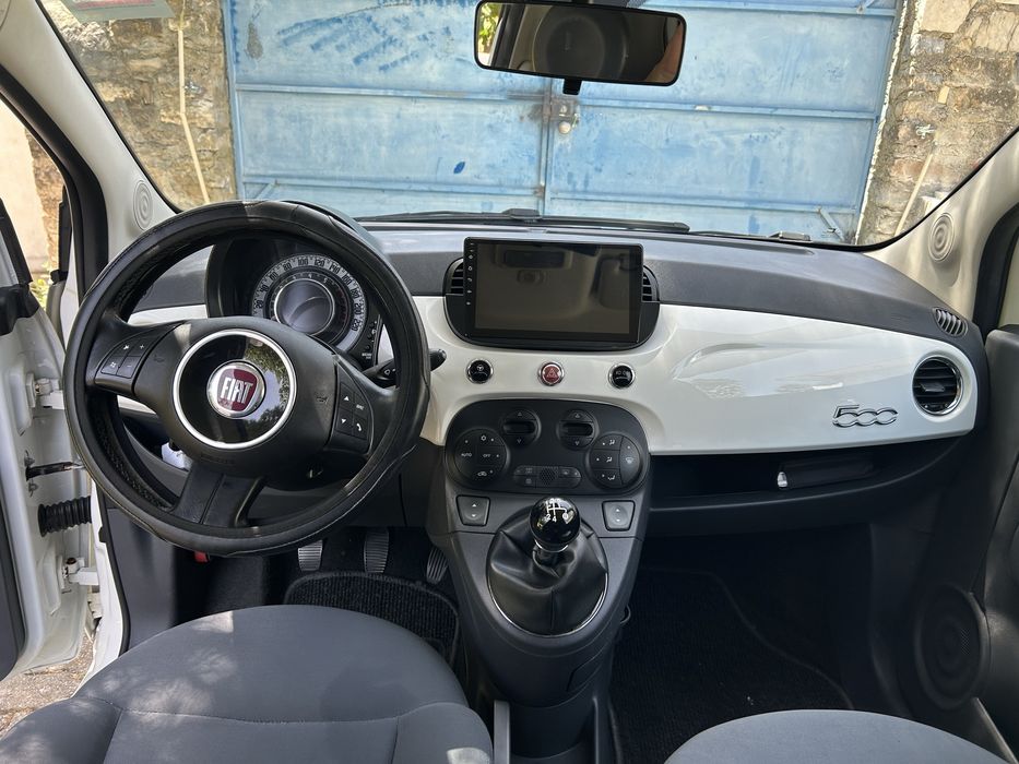 FIAT 500  Ano 2010 com 136 mil kms