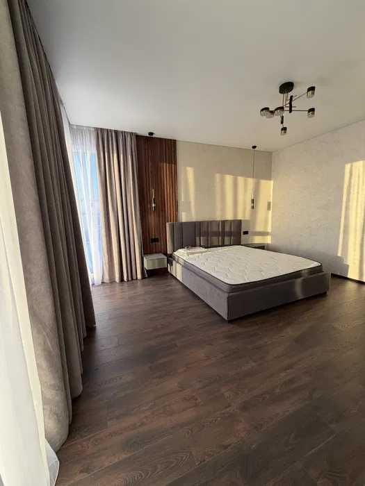 Вітаю! Здам Будинок_Дуплекс, 130м3, газ, ремонт, меблі, техніка.