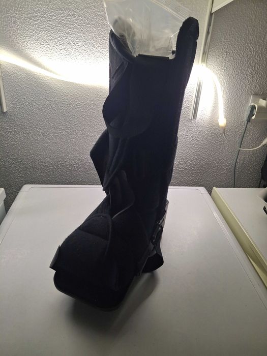 Bota Ortopédica Imobilizadora (Walker Boot)