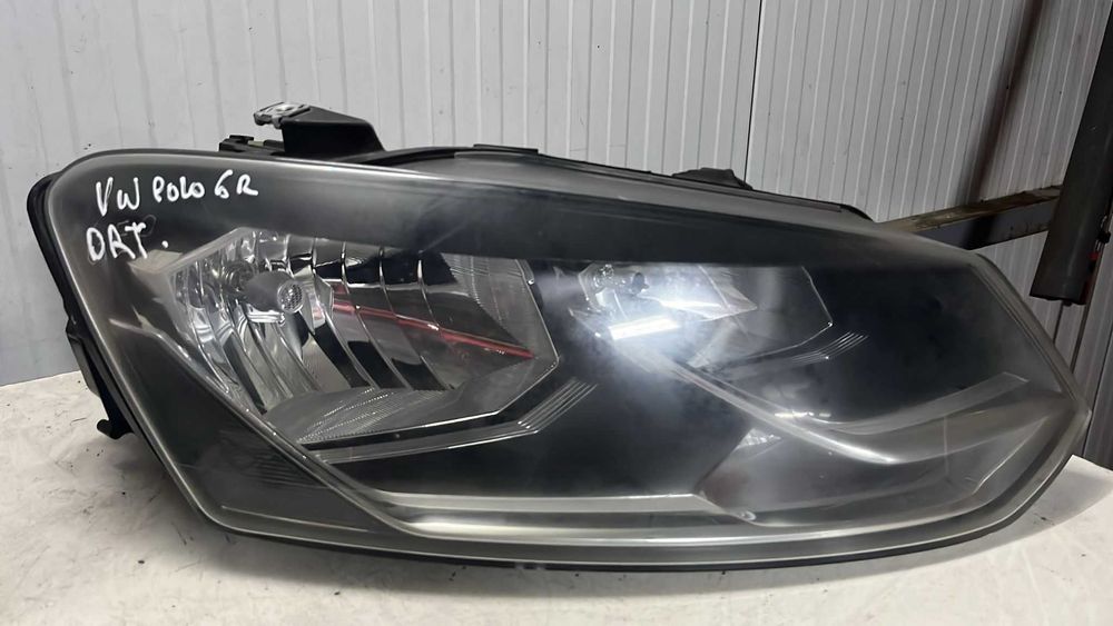 Farol Frente Direito Vw Polo V 6R