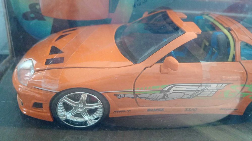 Jada Toys 1:24 Toyota Supra 1995 Velozes e Furiosos - Die-Cast Metal (Lacrado)