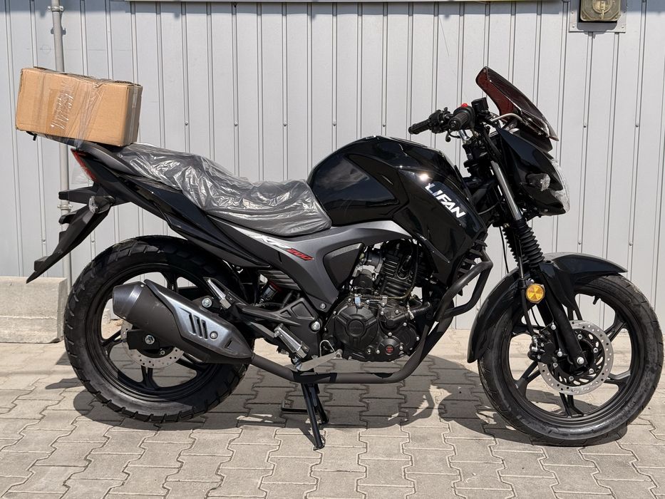 Мотоцикл  Lifan kp200