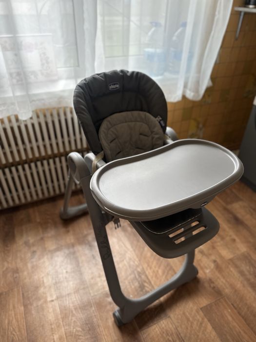 Продам стульчик для кормления Chicco Polly Magic Relax, графитовый