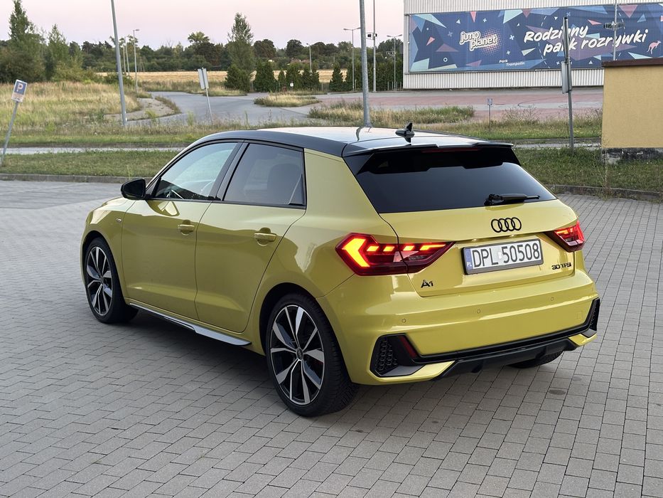 Audi A1 S- line bogata wersja od osoby prywatnej