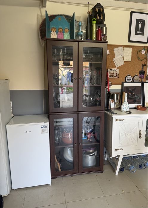 Estante vitrine louceiro ikea 4 portas