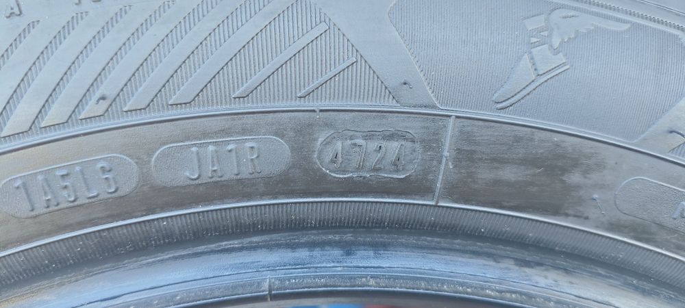 Opony letnie Goodyear Efficient Grip  175/65R17 Jak NOWE