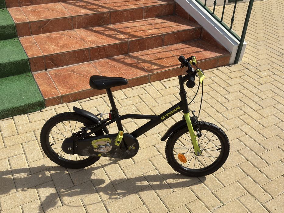 Bicicleta crianca entre os 3/4 ate aos 7/8 anos.