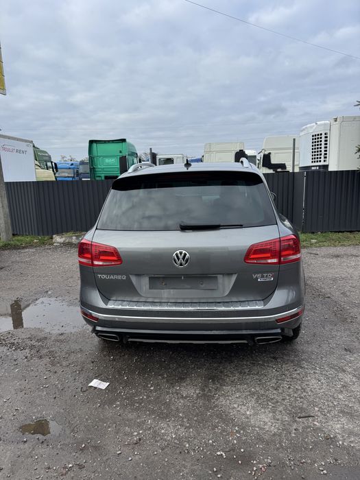 Запчастини Розборка Шрот VW Volkswagen Touareg Tuareg Taureg FL Таурег