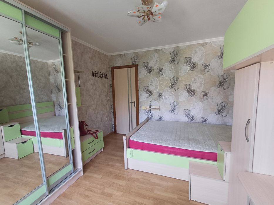 Продам кімнату в гуртожитку  на Антонова