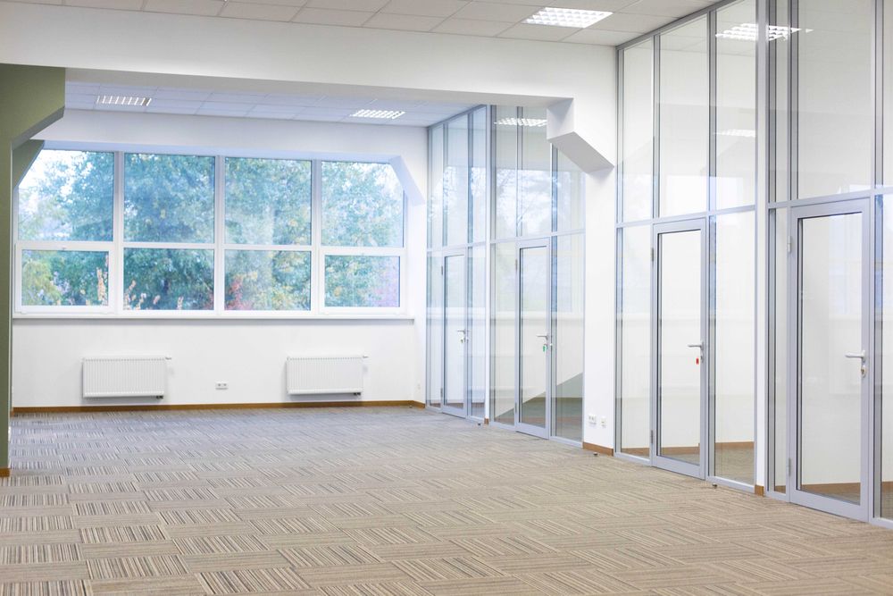 OpenSpace (535 m2) в сучасному бізнес центрі, окремий вхід, без %