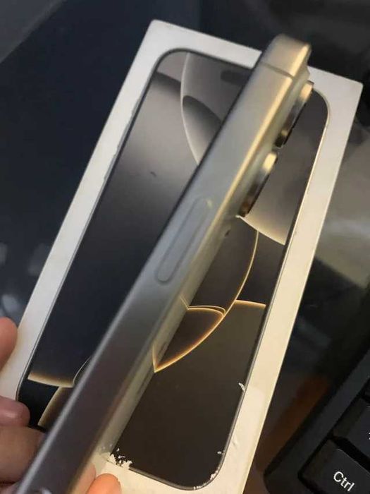 Apple iPhone 16 Pro Max 6.9" 256GB natural titanium