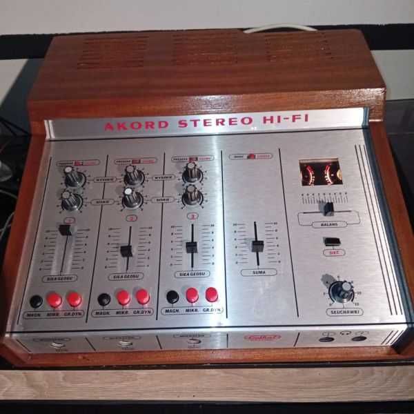 unitra wzmacniacz/ mikser AKORD stereo HI FI super stan