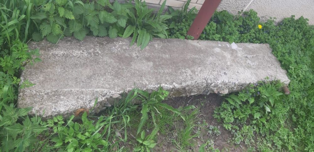 Бордюр Бетонний.