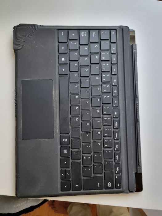 Microsoft Surface Pro 7 (2019) | i7 | 12.3' | 256 GB | 8 GB RAM