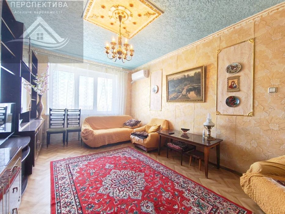 Центр/Петропавлівська. 3-к. квартира.