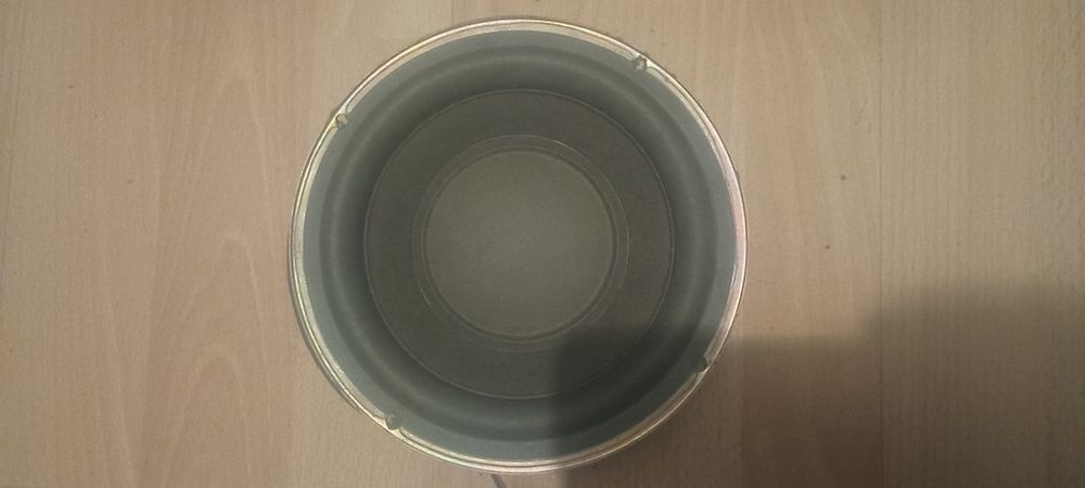 Głośnik niskotonowy East tech