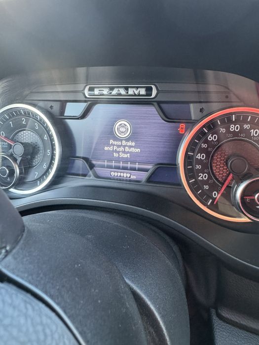 Sprzedam dodge ram 2018r