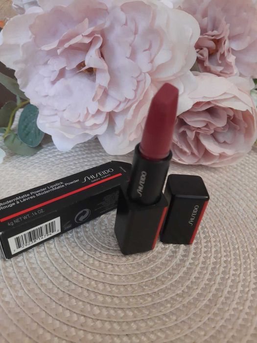 Помада ModernMatte Powder SHISEIDO. Тон 518. Нова!