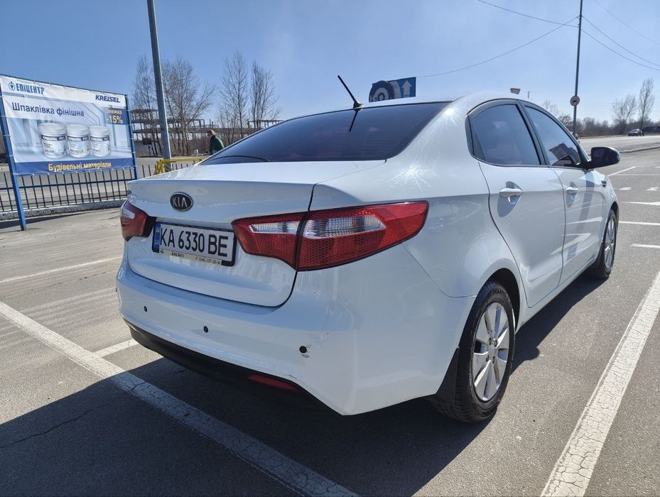 Kia Rio 2012 року