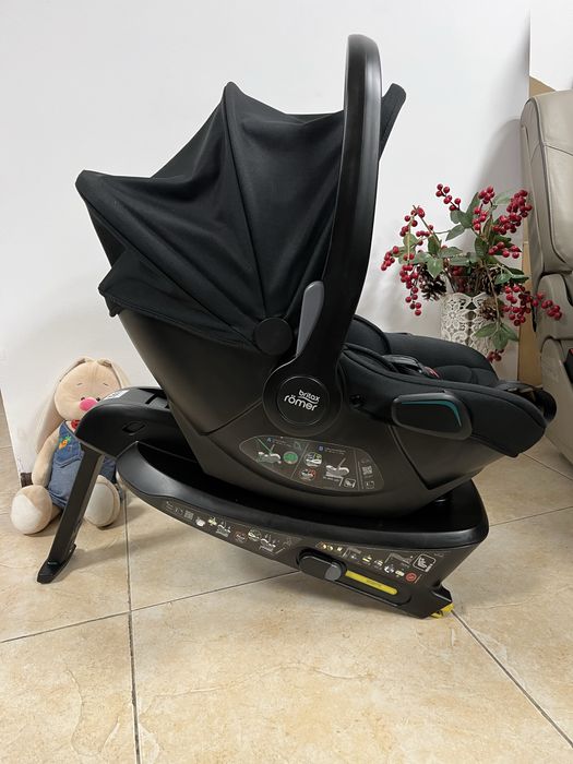 Автокрісло Britax Römer Baby-Safe Core Група 0+ (0-13 кг) автокресло