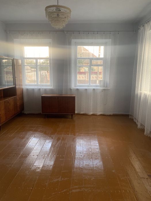 Продам будинок з ділянкою