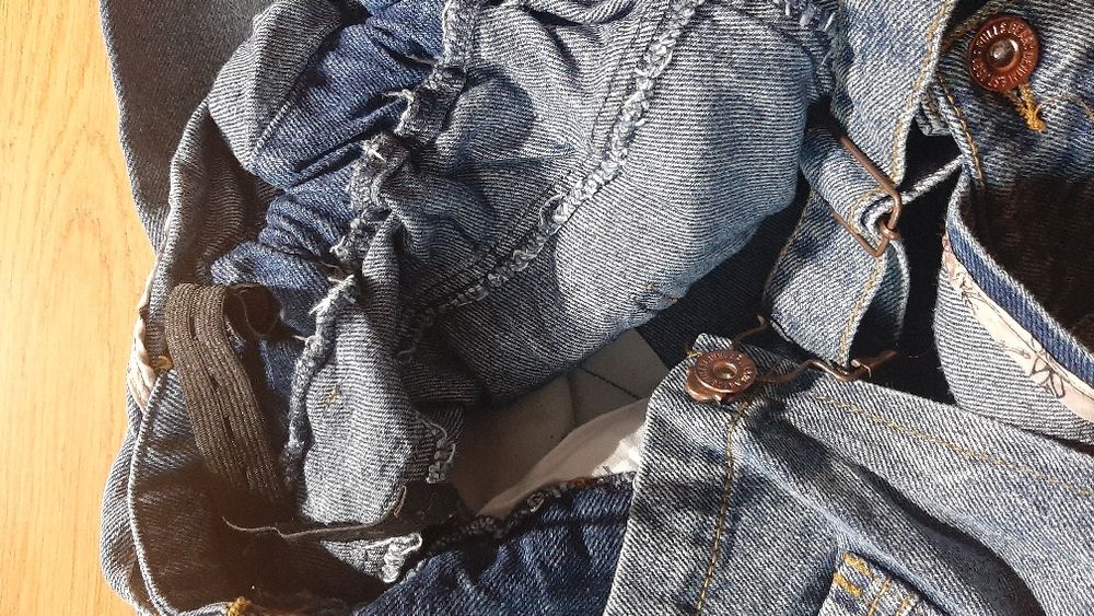 Spodnie damskie ogrodniczki Pull &Bear L