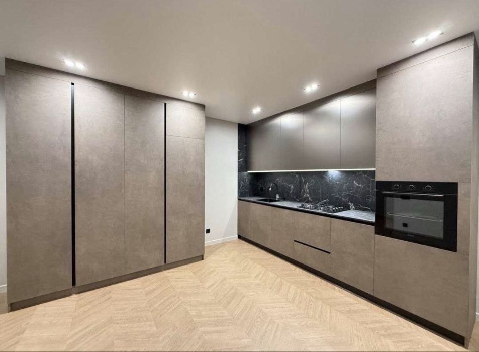 1-Кімнатна «На Щасливому» вул. Студенська 24. Власник.