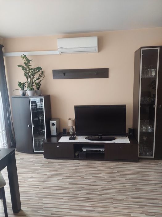 Nowoczesny zestaw mebli do salonu – stan bardzo dobry – Nysa (opolskie