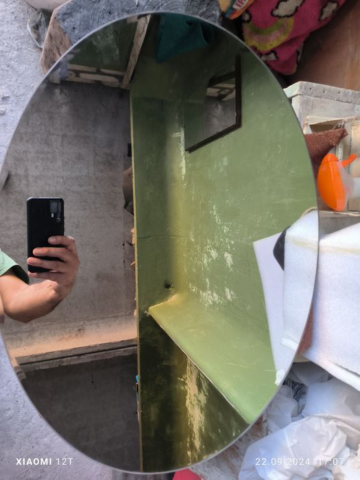 Продам зеркало в прихожую