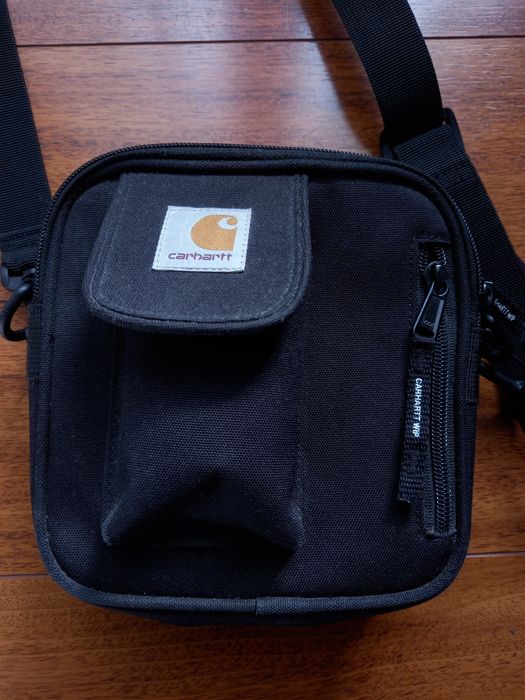 Bolsa carhartt  como nova