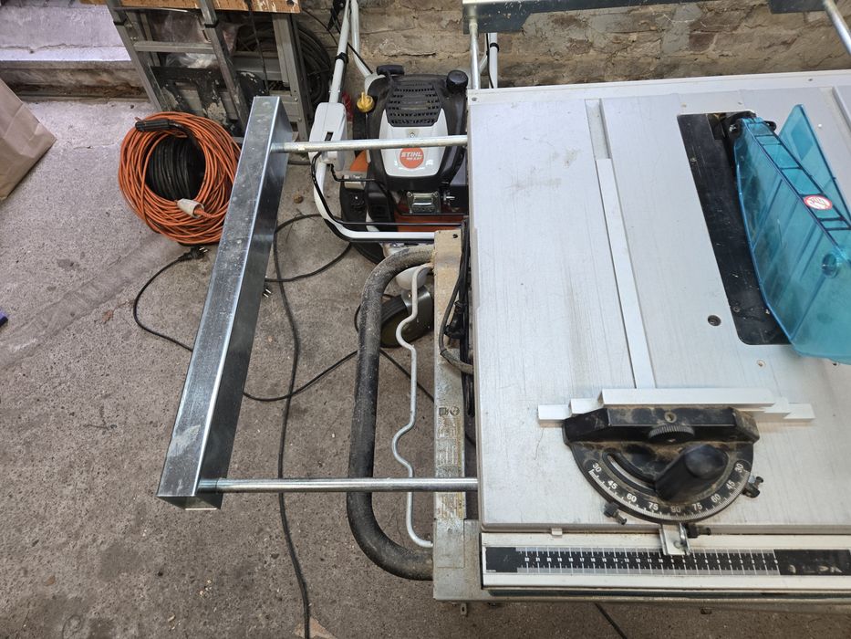 Makita 2704 piła stołowa pilarka Bosch Dewalt formatowa krajzega