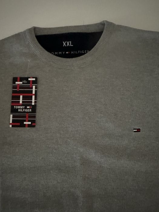 Sprzedam  sweterek męski Toommego