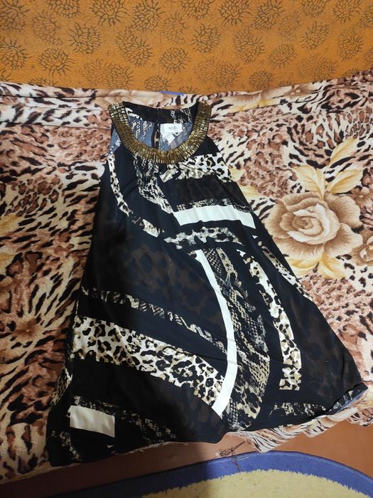 Платье летнее нарядное с бисером