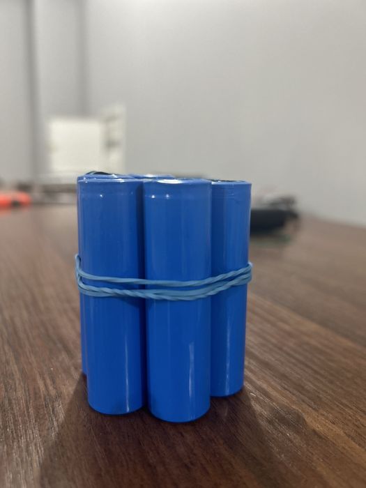 Аккумулятори 18650 tesla 60 kwt