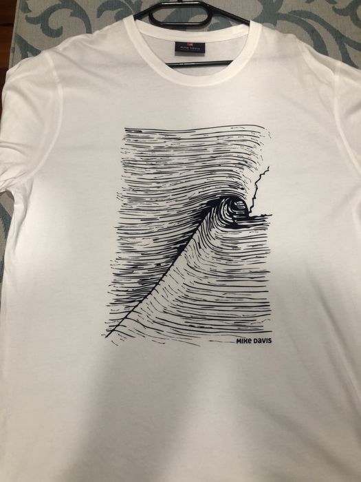 Peças de roupa novas/com pouco uso