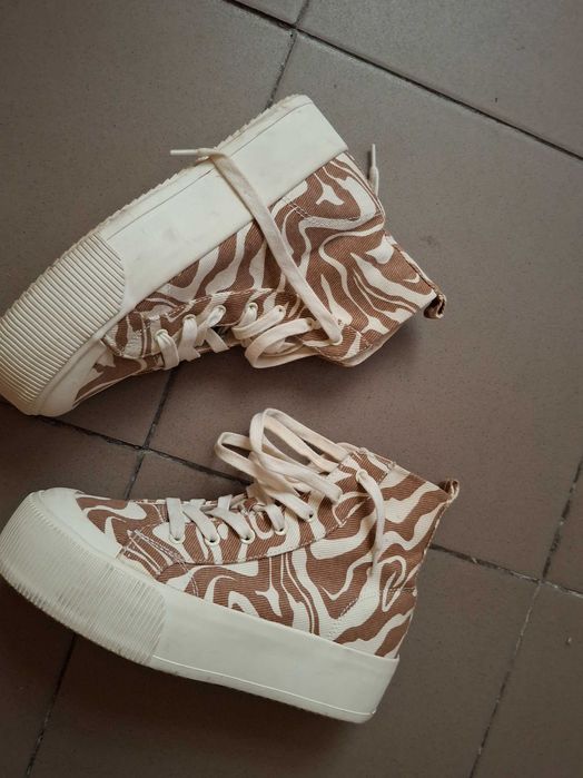 Високі кеди Pull&Bear