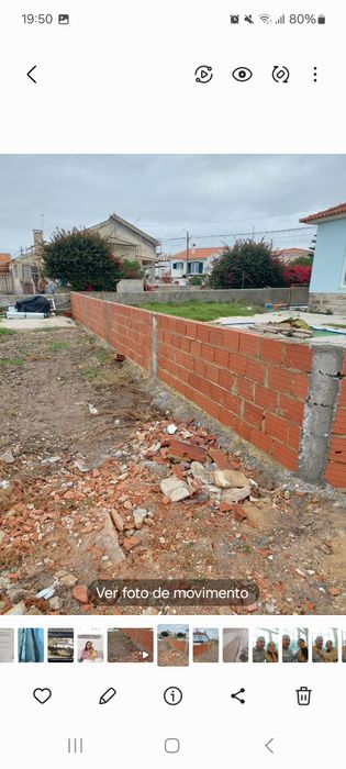 Pedreiro. Profissional.