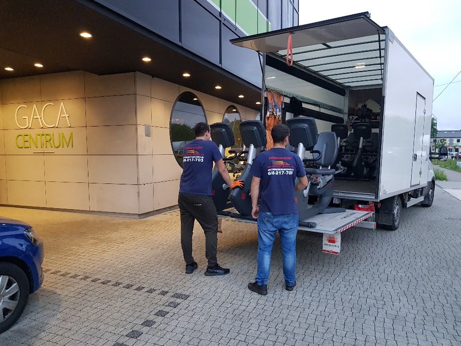 Przeprowadzki 24h/7,Transport mebli,magazynowanie auta z windą tanio