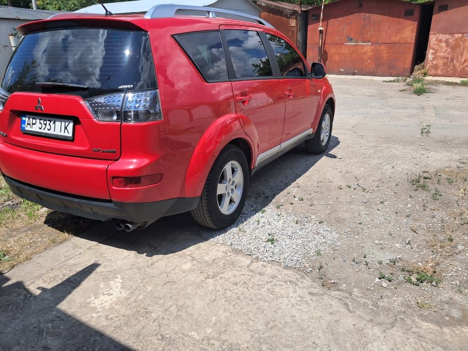 Продам Mitsubishi Outlander