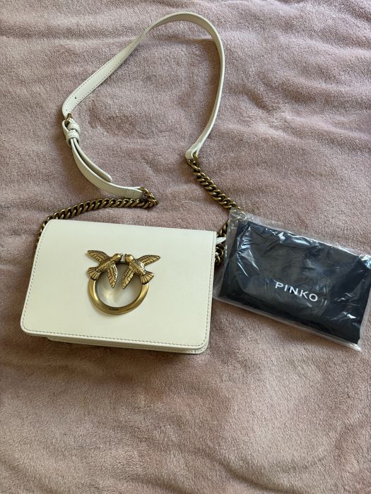 Beżowa torebka Pinko