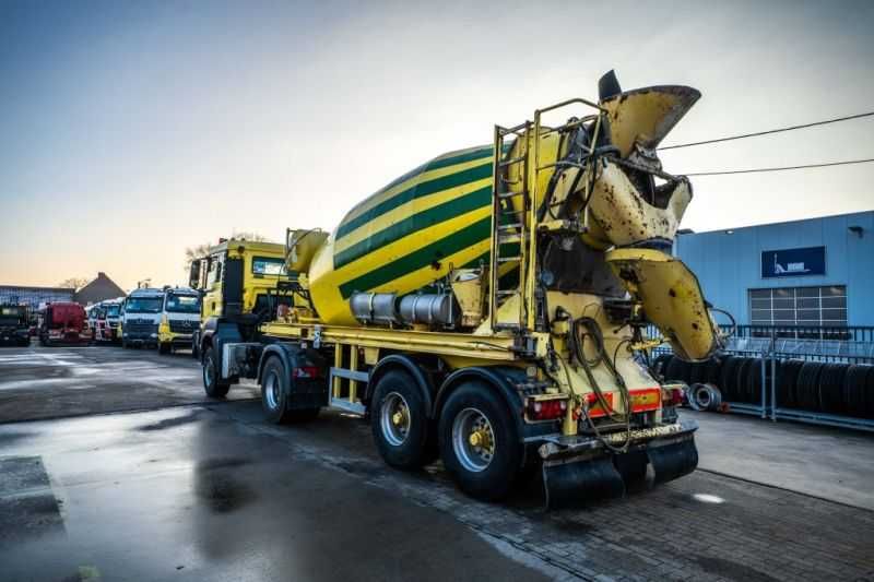 Вантажний автомобіль MAN TGS 18.440 BLS 4x4 (+cardan)+STETTER 10M3