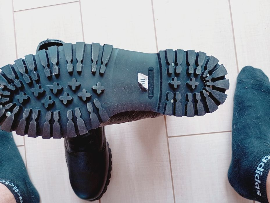 Super mocne buty rozm. 50